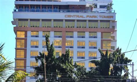CENTRAL PARK TOWER RESORT $70 ($̶8̶5̶) .